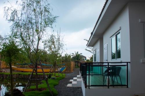 yunoya riverside villa
