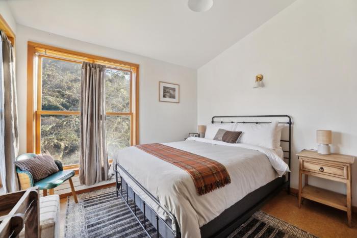 limantour lodge