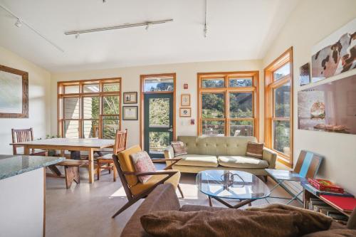 limantour lodge
