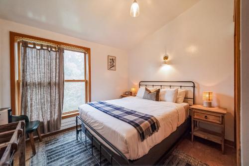 limantour lodge