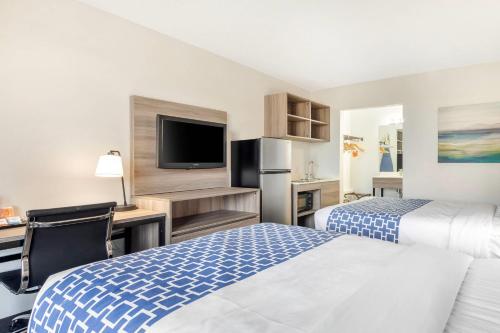 suburban studios tysons corner