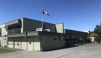 Airport Inn,Vancouver Island>>Port Hardy,3 star