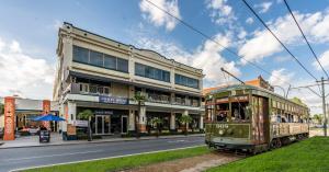 st charles coach house ascend hotel collection