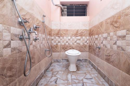 raja hotel and lodge