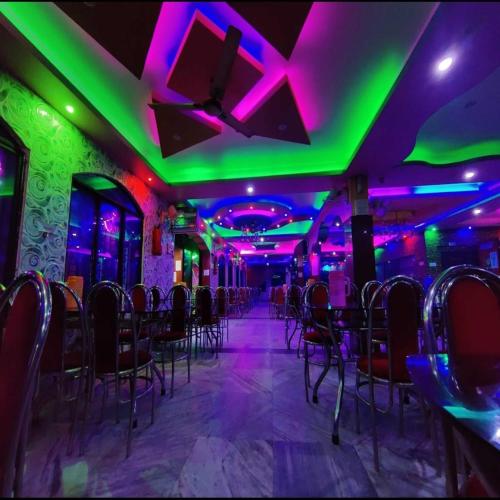 raja hotel and lodge