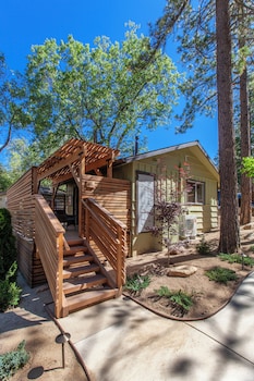 tahquitz pines retreat