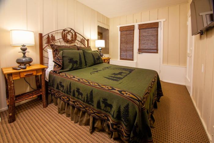 tahquitz pines retreat