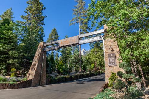 tahquitz pines retreat