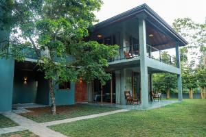 villa rumassala luxury chalets