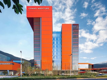 grand mercure chengdu east