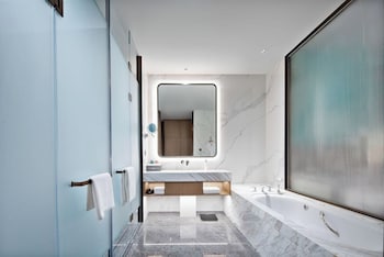 grand mercure chengdu east