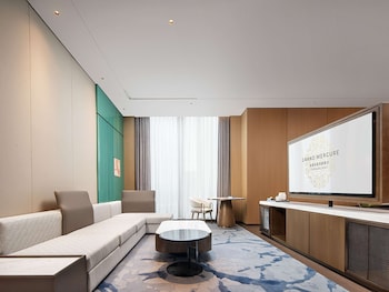 grand mercure chengdu east