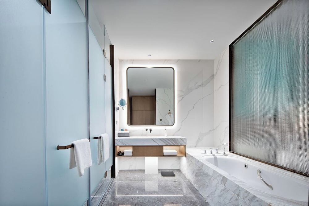 grand mercure chengdu east