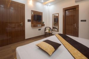Madhav Residency,Vrindavan>>Mathura,3 star