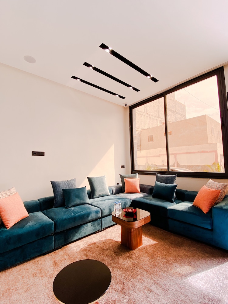 timazin hotel dakhla