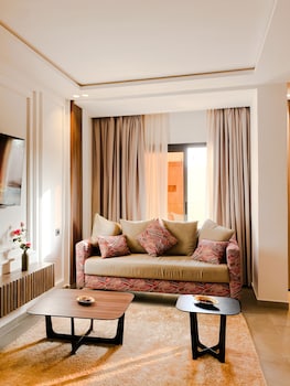 timazin hotel dakhla