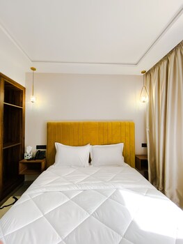 timazin hotel dakhla