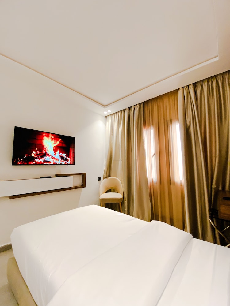 timazin hotel dakhla