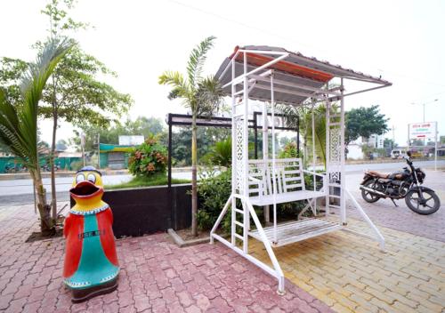 hotel aarti celebration