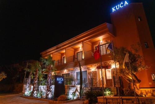 kuca urla
