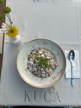kuca urla