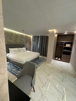 royal plaza hotel duqm