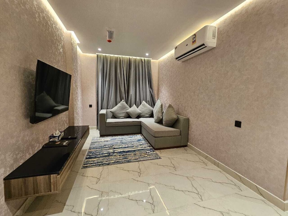 royal plaza hotel duqm