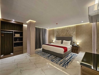 royal plaza hotel duqm