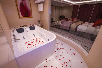 cheerful al waha unayzah hotel