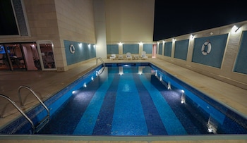 cheerful al waha unayzah hotel