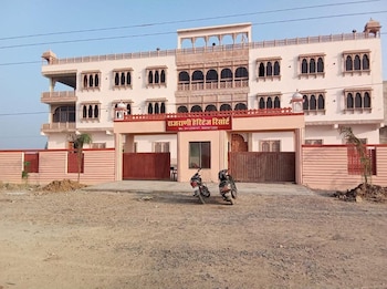 rajrani heritage resort