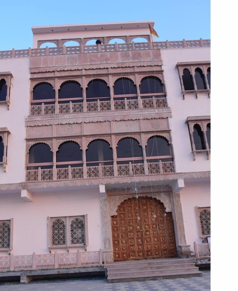 rajrani heritage resort