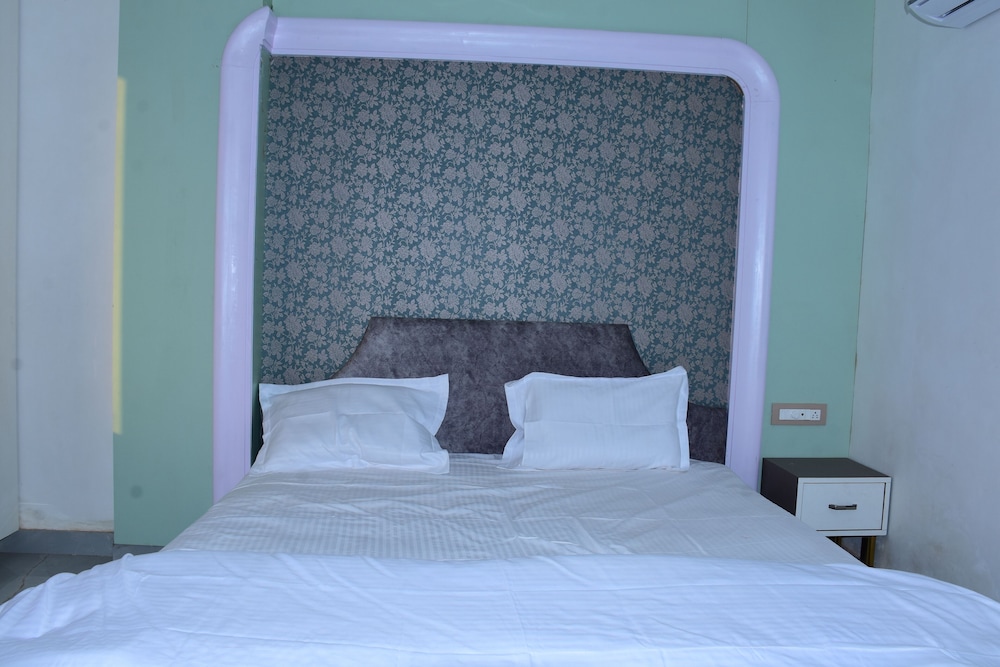 rajrani heritage resort