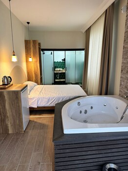 kingway suite