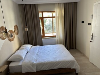 kingway suite