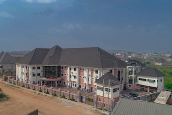 abada luxury hotel and suites
