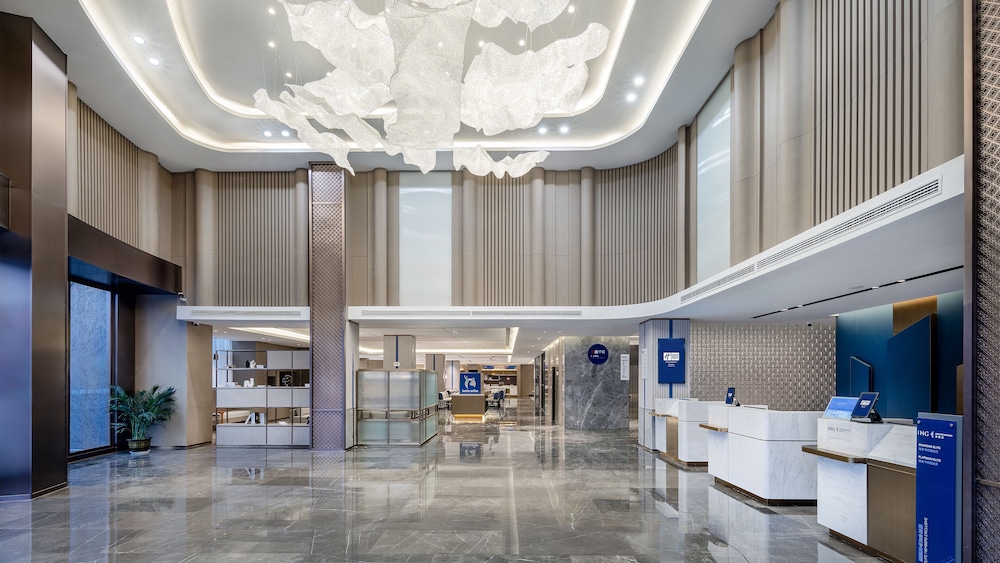 holiday inn express shangri la an ihg hotel