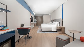 holiday inn express shangri la an ihg hotel