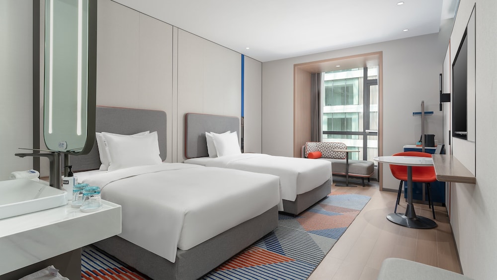 holiday inn express shangri la an ihg hotel