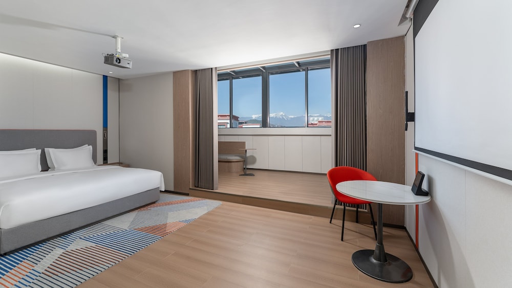 holiday inn express shangri la an ihg hotel