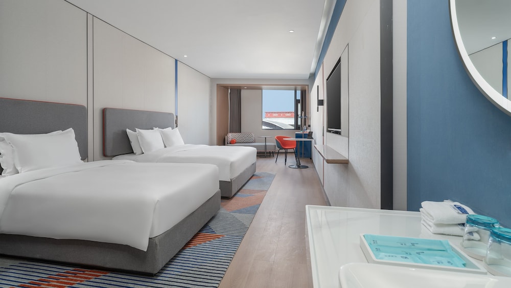 holiday inn express shangri la an ihg hotel