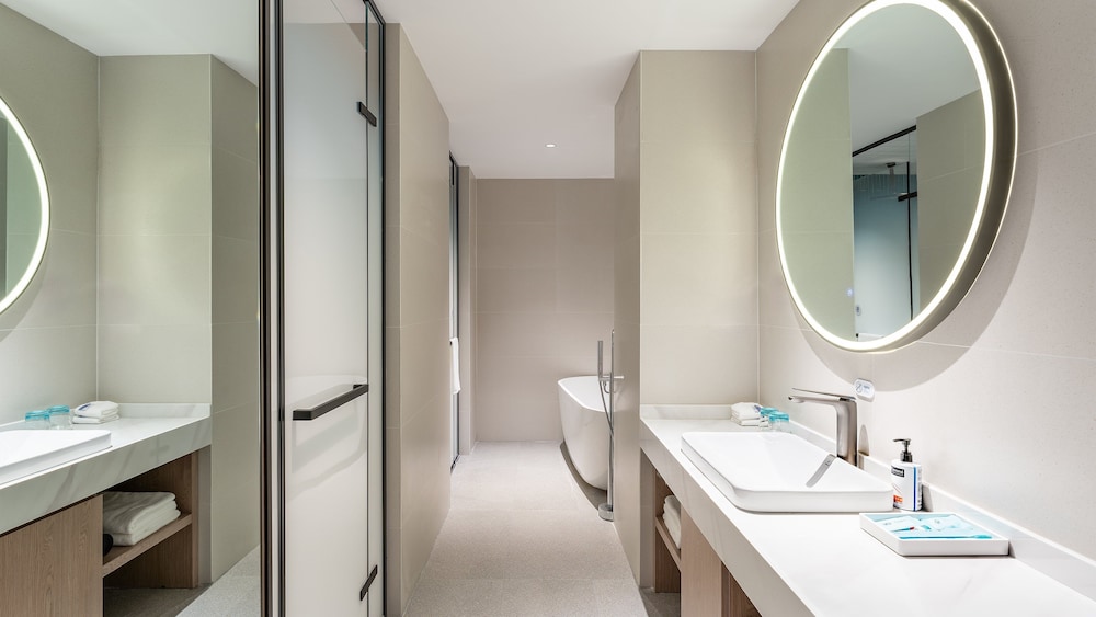 holiday inn express shangri la an ihg hotel