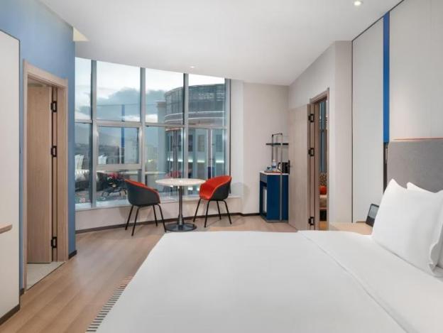 holiday inn express shangri la an ihg hotel