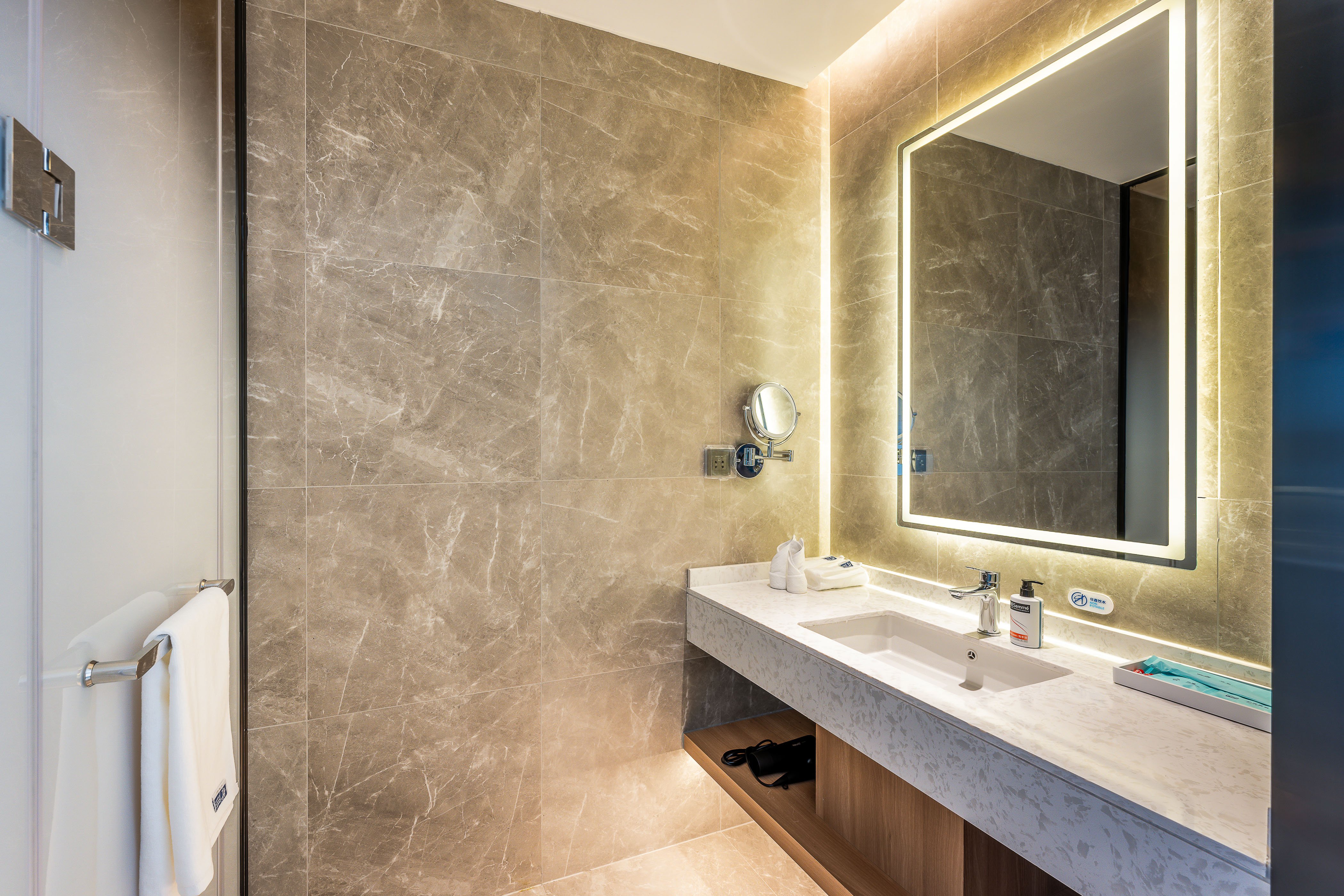 holiday inn express binzhou city center an ihg hotel