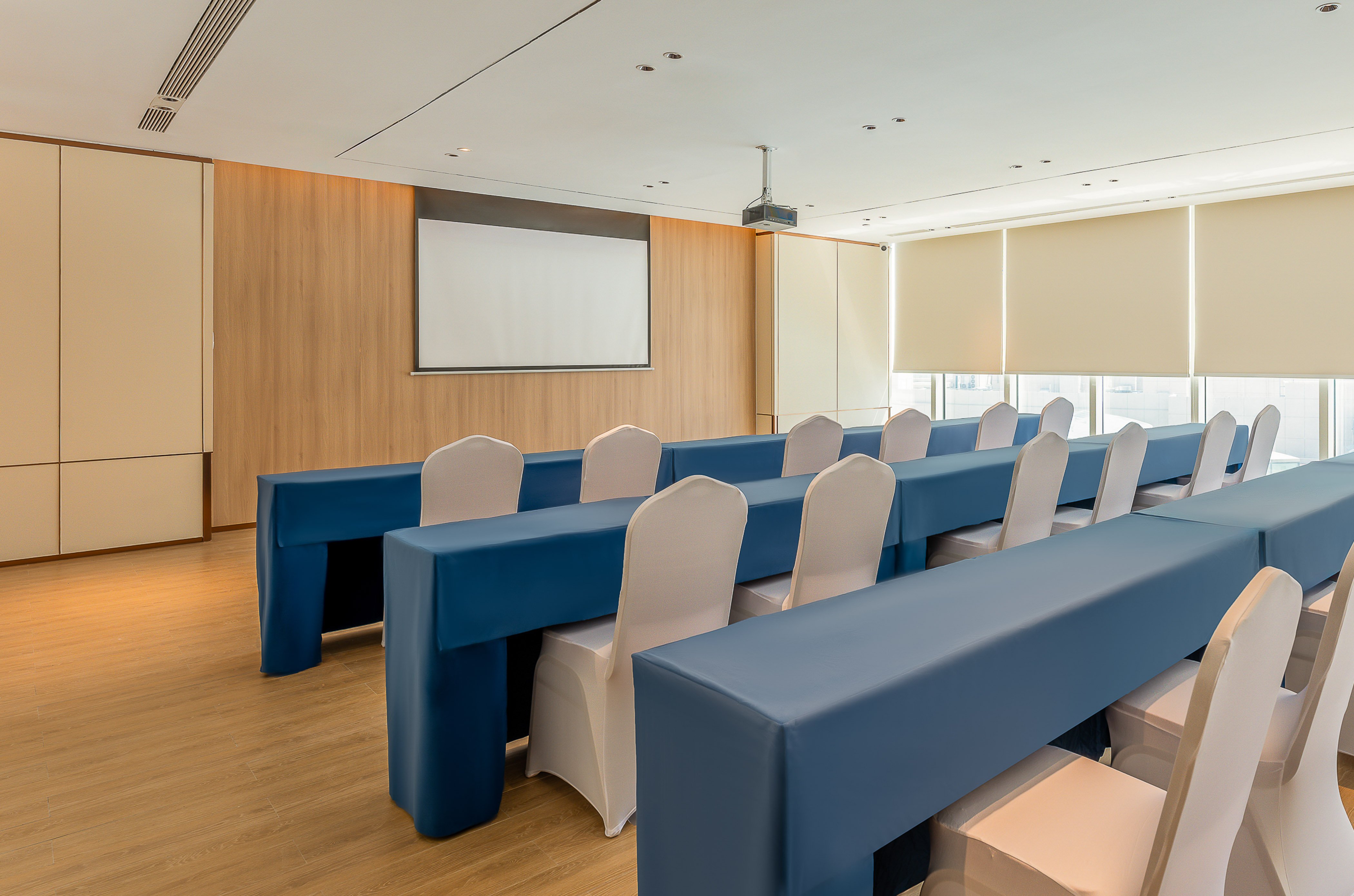 holiday inn express binzhou city center an ihg hotel