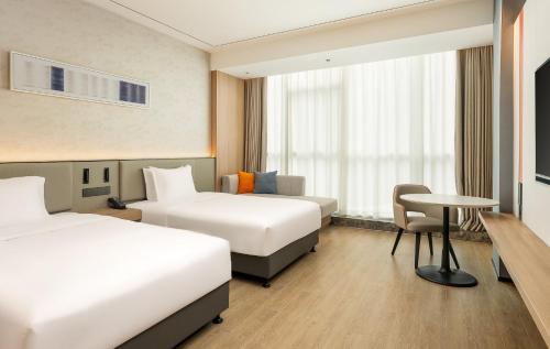 holiday inn express binzhou city center an ihg hotel