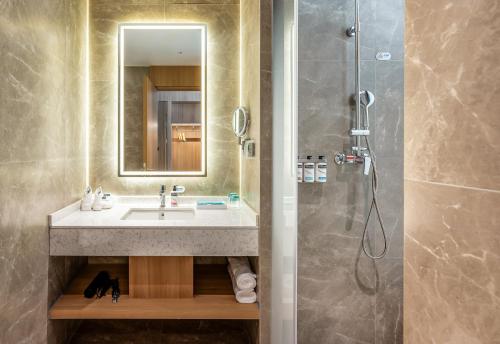 holiday inn express binzhou city center an ihg hotel