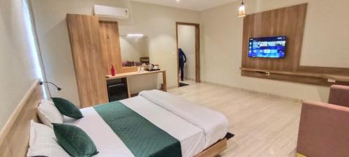 Kumaon Inn,India>>Haldwani,2 star