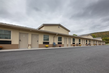 Lock Haven Grandview Hotel,United States Of America>>Mill Hall,2 star