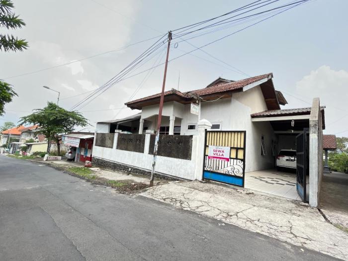 oyo 93629 villa cemara syariah
